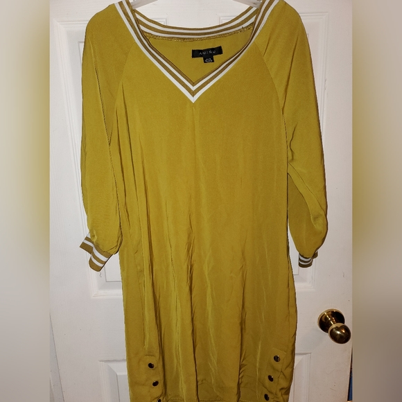 Amisu Striped Trim Quarter Sleeve T-Shirt Dress - Picture 6 of 15